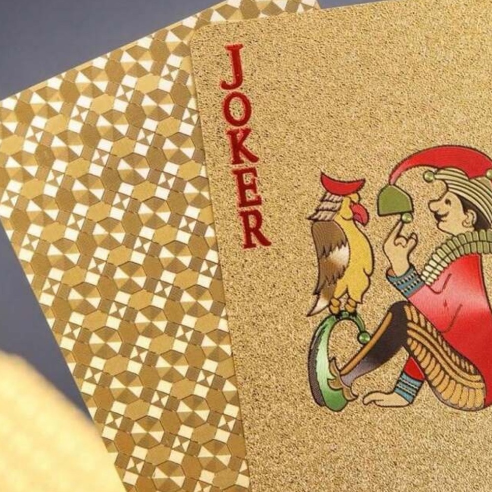 ♥️♣️♦️♠️ LET’S PLAY❗️ GOLD FOIL WATERPROOF PLAYING CARDS❗️♠️♦️♣️♥️